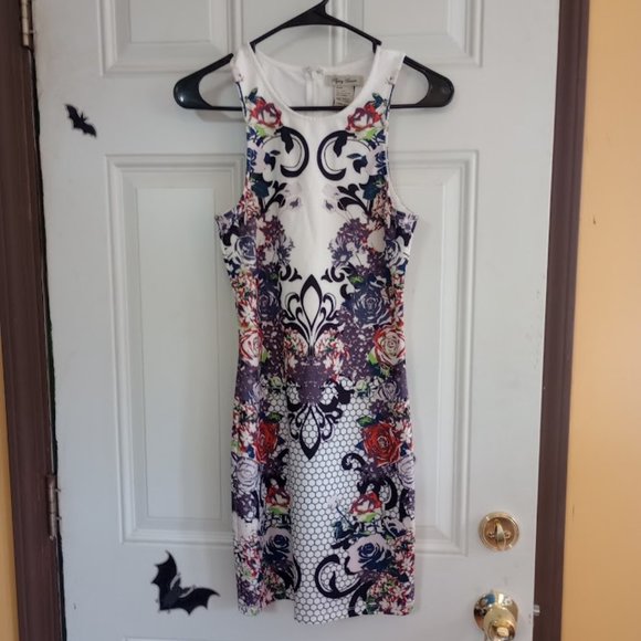Flying Tomato Floral Honeycomb Dress Size M - Picture 1 of 8